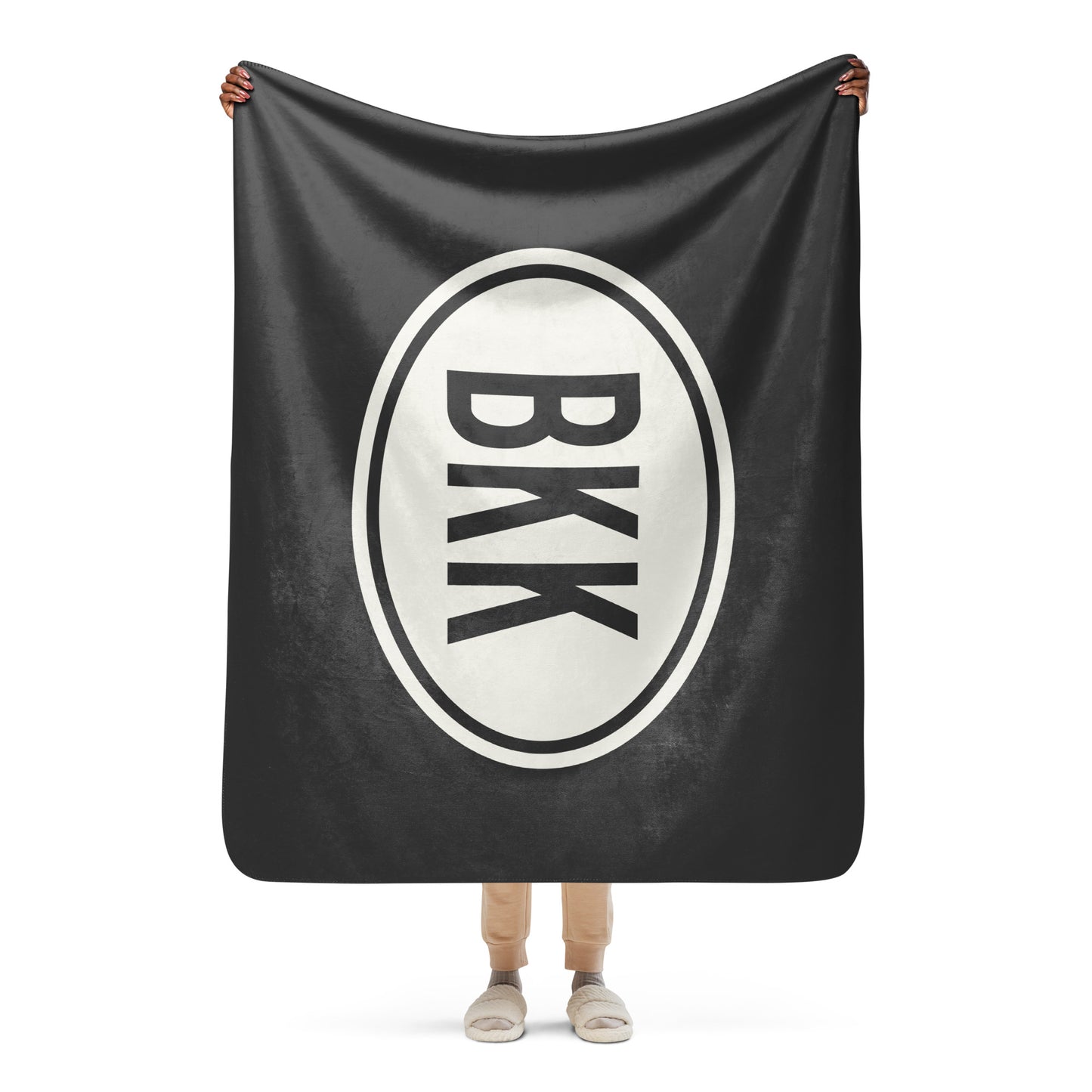 Unique Travel Gift Sherpa Blanket - White Oval • BKK Bangkok Souvenir • YHM Designs - Image 04