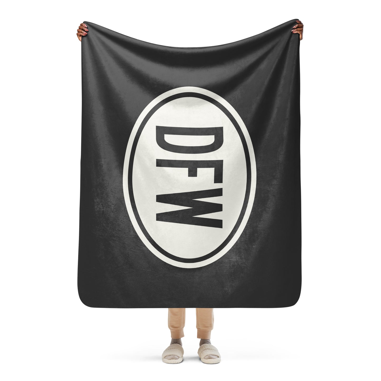 Unique Travel Gift Sherpa Blanket - White Oval • DFW Dallas Souvenir • YHM Designs - Image 04