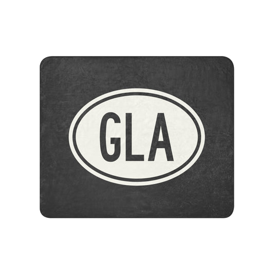 Unique Travel Gift Sherpa Blanket - White Oval • GLA Glasgow • YHM Designs - Image 01