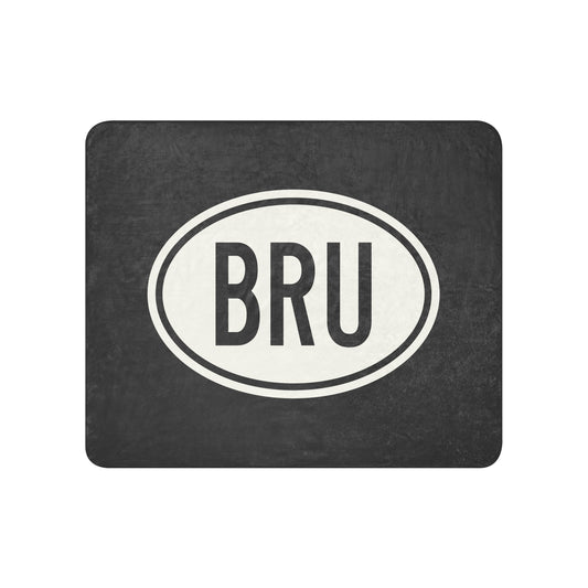 Unique Travel Gift Sherpa Blanket - White Oval • BRU Brussels Souvenir • YHM Designs - Image 01
