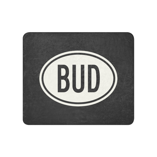 Unique Travel Gift Sherpa Blanket - White Oval • BUD Budapest Souvenir • YHM Designs - Image 01