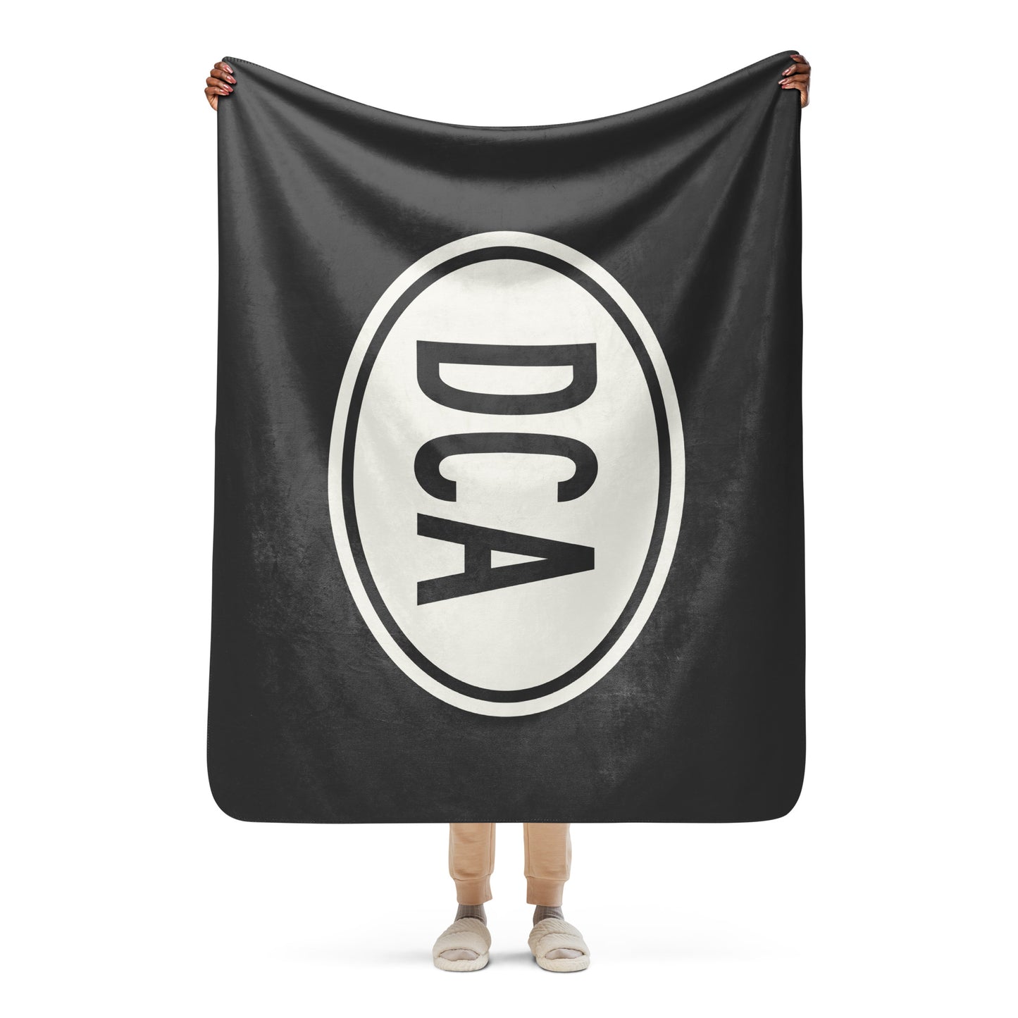 Unique Travel Gift Sherpa Blanket - White Oval • DCA Washington • YHM Designs - Image 04