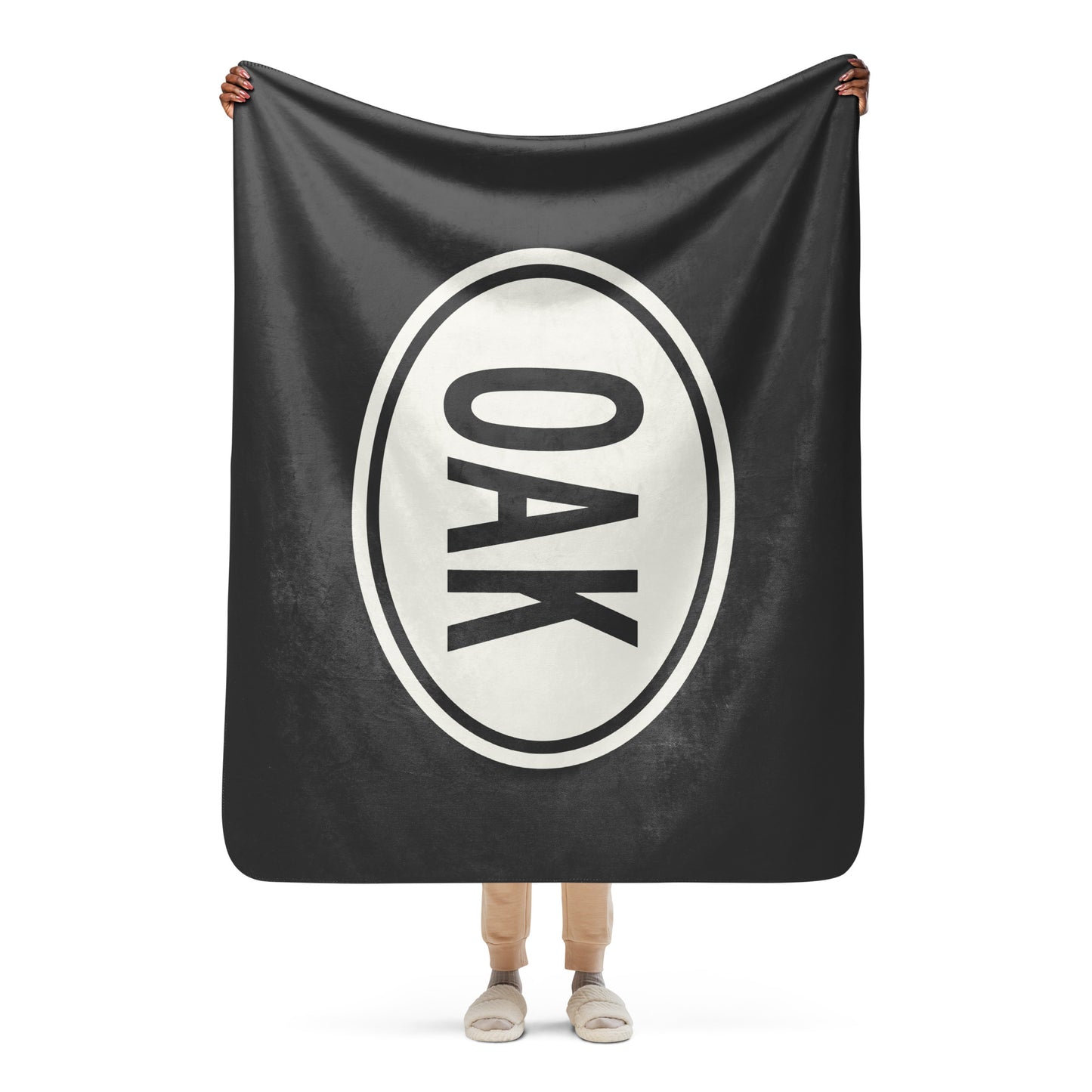 Unique Travel Gift Sherpa Blanket - White Oval • OAK Oakland Souvenir • YHM Designs - Image 04