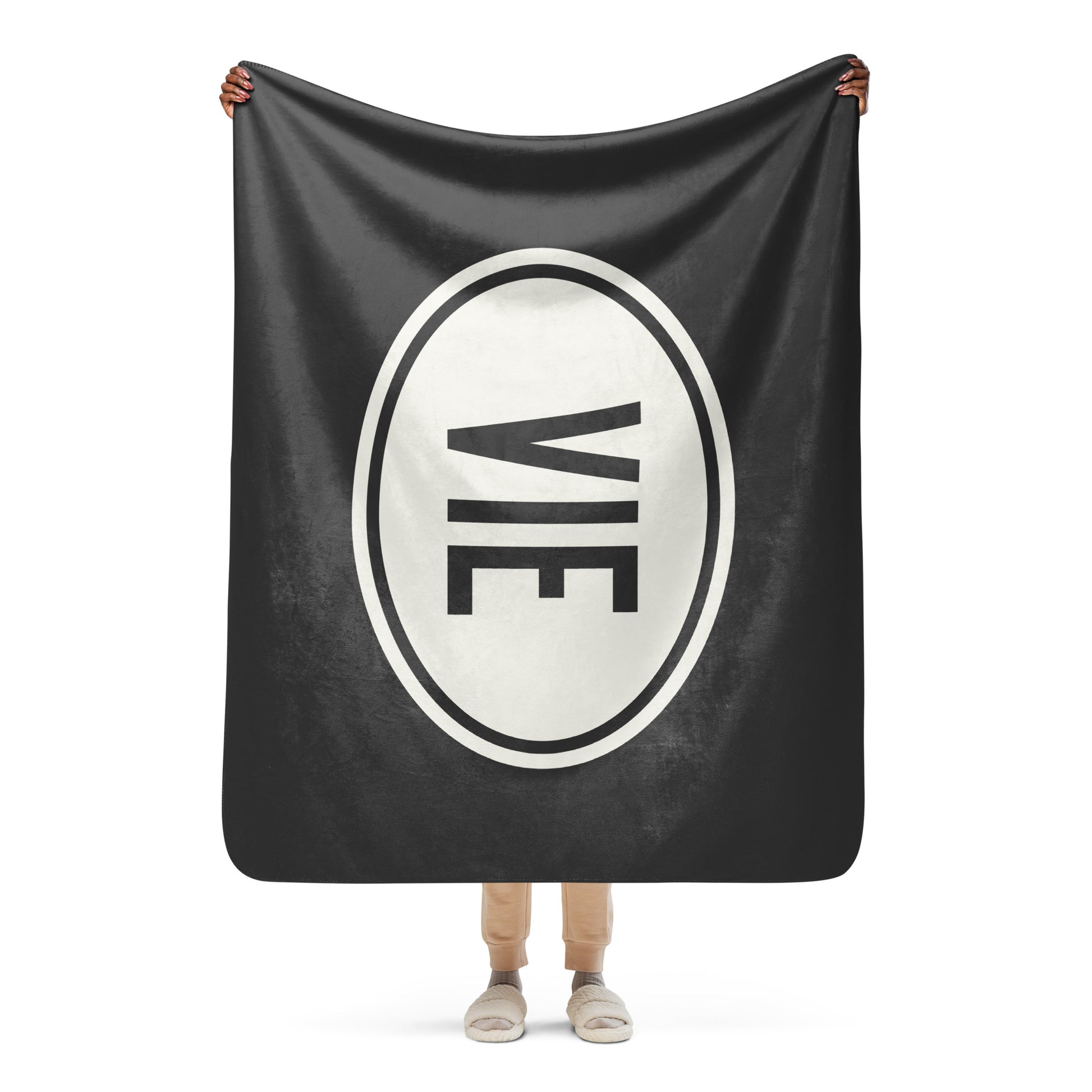 Unique Travel Gift Sherpa Blanket - White Oval • VIE Vienna Souvenir • YHM Designs - Image 04
