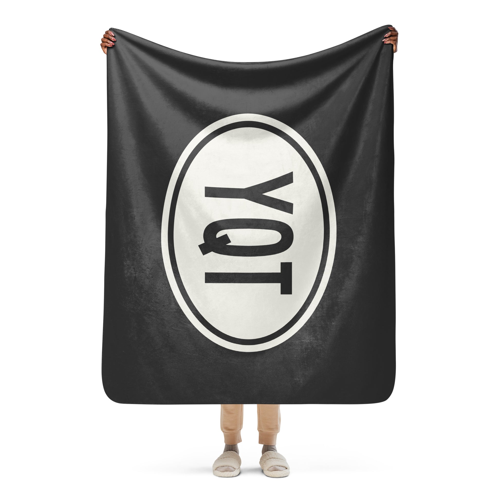 Unique Travel Gift Sherpa Blanket - White Oval • YQT Thunder Bay Souvenir • YHM Designs - Image 04