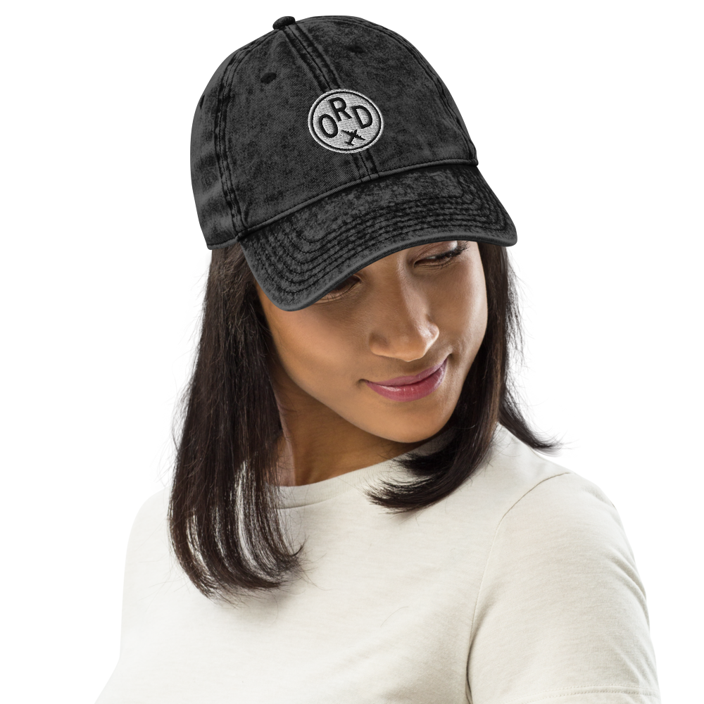 YHM Designs - ORD Chicago Airport Code Vintage Roundel Vintage Washed Baseball Cap - Travel Gifts for Men and Women - Black 04